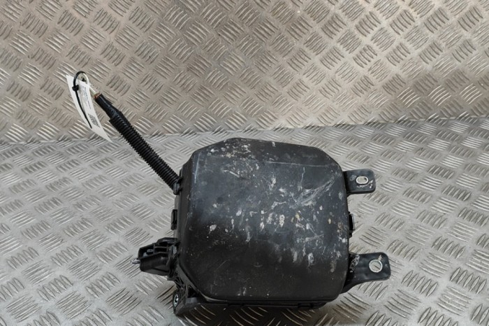Modul panou de siguranțe MAZDA CX-30 DM 2023 OEM: BCKA-66-76Y,BCKA-66-760 29831123