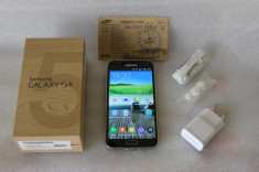 Samsung Galaxy S5 16GB Negru SM-G900F foto