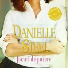 Jocuri de putere - Paperback brosat - Danielle Steel - Litera