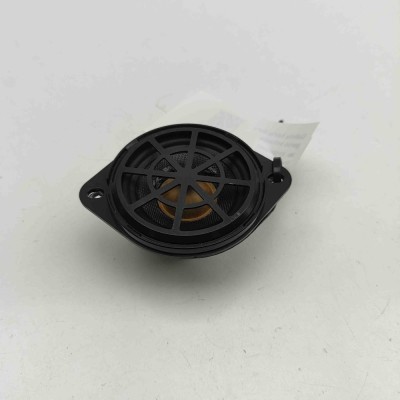Difuzor ușă st&amp;acirc;nga spate AUDI Q5 8R 2014 OEM: 8R0035397A 31698967 foto
