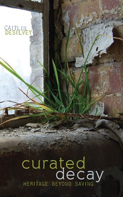 Curated Decay: Heritage Beyond Saving foto
