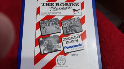 program Bracknell Town - Kingsbury foto
