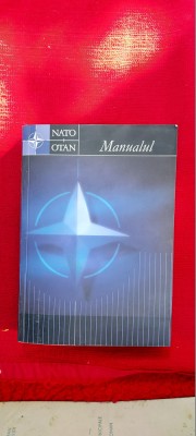 MANUALUL NATO- OTAN foto