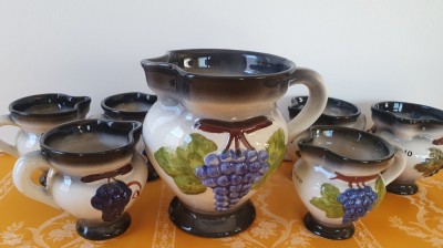 SERVICIU-set VIN FIERT,CARAFA si canite, CERAMICA ELVETIANA PICTATA, TICINO unic foto