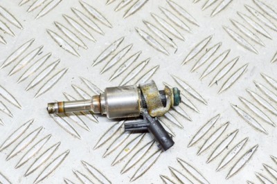 Injector de combustibil AUDI A3 Limousine 8VS, 8VM 2015 OEM: 0261500246,06L906036L | 12447423 foto