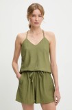 Compleu culoarea verde