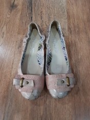 Balerini dama noi handmade piele naturala roz pudra vintage foarte usori si comozi marime 36