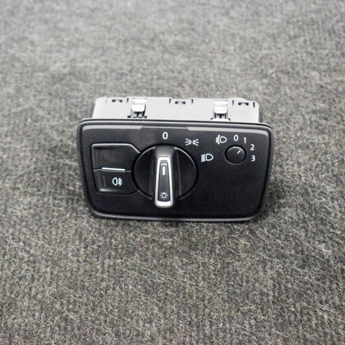 Modul de control comutator faruri VW PASSAT B8 3G2 2015 OEM: 3G0941633C 10388107