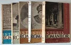 ISTORIA ROMANILOR de CONSTANTIN C. GIURESCU , 5 CARTI : VOLUMUL I , VOLUMUL II , PARTILE I - II , VOLUMUL III - PARTILE I - II , 1938 - 1946