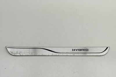 Ornament prag dreapta față TOYOTA YARIS CROSS MXP_ 2024 OEM: PW382-0D007 | 31546911 foto
