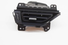 Gura de ventilație planșa de bord TOYOTA RAV 4 V XA50 2019 OEM: 55660-42090,55660-42100,455642-2090 | 11565052
