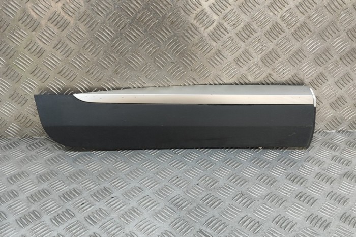Bandou inferior ușă dreapta spate MG ZS SUV 2024 OEM: 10360774 29862320