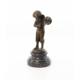 Baietel cu tigara-statueta din bronz pe un soclu din marmura BE-42