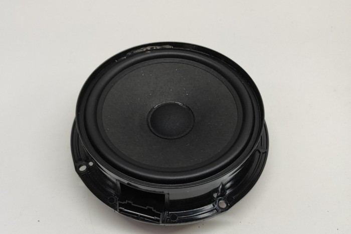 Difuzor ușă dreapta față VW CADDY V SBB, SBJ 2023 OEM: 7E0035453L 30814270