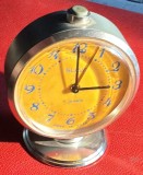 SLAVA (11 RUBINE, Made in USSR) CEAS MECANIC DE MASA CU SONERIE IN STARE BUNA DE FUNCTIONARE/ FARA LIPSURI SAU DEFECTE