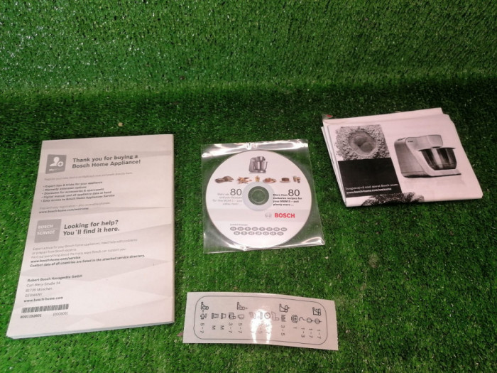 manual de bucate cu cd robot bucatarie bosch MUM5 / C106