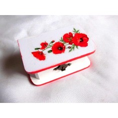Cutie lemn decorata cu maci 34222