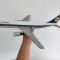 Avion macheta Lufthansa Airbus A300B4-200, inmatriculare D-AIAA, 43x37 cm, scara 1:125