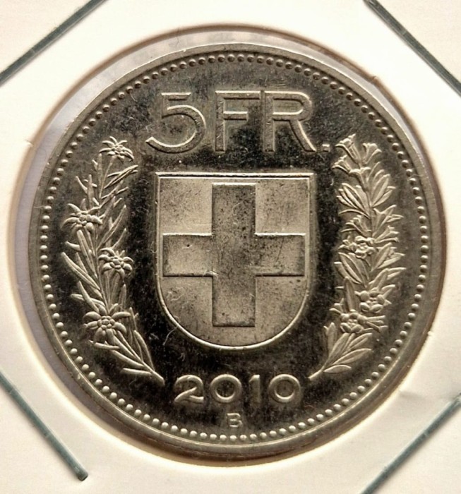 Elvetia 5 Francs 2010 moneda nichel km # 40a Herdsman