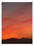 Tablou Canvas pe amurg vibrant cu peisaje montane, 26 x 39 cm, CMCLASS