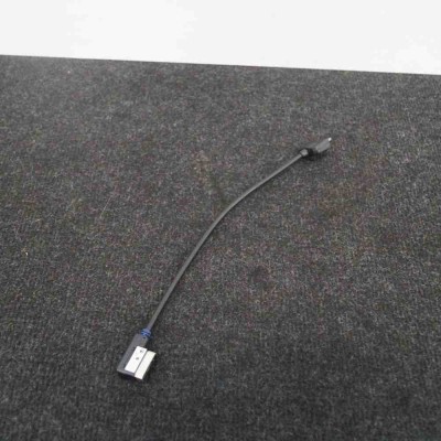 Port USB/AUX-In VW JETTA MK6 162, 163 2016 OEM: 5N0035554B | 2425961 foto