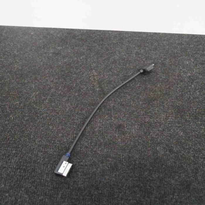 Port USB/AUX-In VW JETTA MK6 162, 163 2016 OEM: 5N0035554B | 2425961