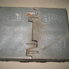 A855-I-WW2-ESBIT-Cutie militara pt. incalzit mancare metal.