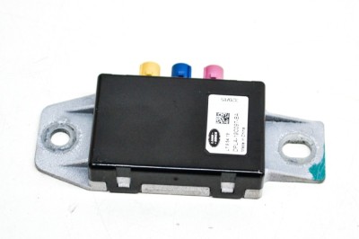 Amplificator de antena JAGUAR F-TYPE Coupe X152 2016 OEM: DPLA-19C097-BA 12166193 foto