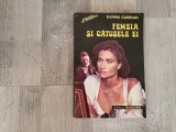 Femeia si catusele ei de Sarina Cassvan