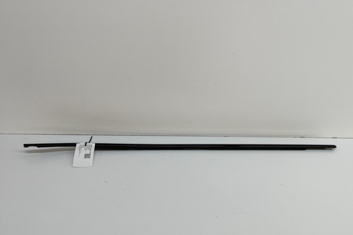 Chedar geam ușă dreapta față BMW X2 F39 2020 OEM: 7420818 29036700