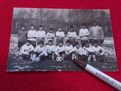 Foto fotbal &amp;quot;Ciucasul&amp;quot; Intorsura Buzaului-FCM BRASOV II (13.03.1983) foto