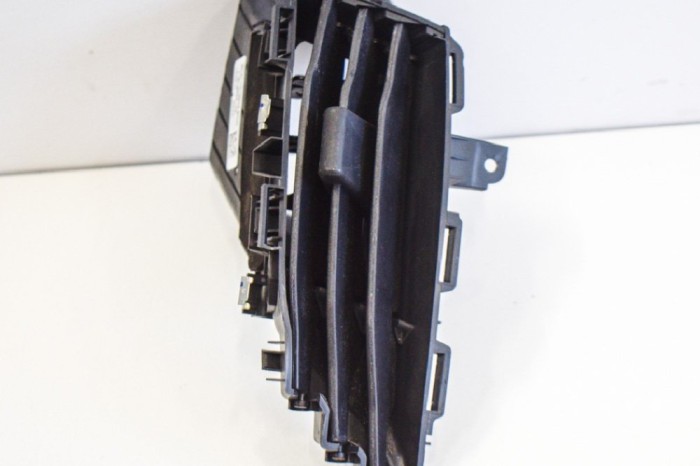 Gura de ventilație planșa de bord FORD TRANSIT 2017 OEM: BK31-V018B09-BCW,BK31-V047A04-AF37ME,BK31-V047A04-AF | 11012631