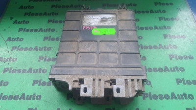 Calculator motor Volkswagen Golf 3 (1991-1997) 037906025a foto