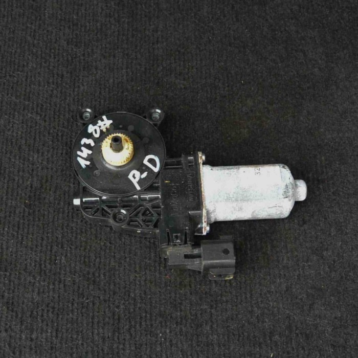 Motor macara geam ușă dreapta față FORD C-MAX II DXA/CB7, DXA/CEU 2012 OEM: AM5-1U23200-BE 1461336