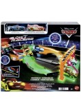 Disney Pixar Cars Glow Racers Launch &amp; Criss-cross Glow Race Playset (hpd80)