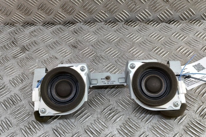 Difuzor planșa de bord MAZDA MX-5 III NC 2005 OEM: EAS7-PM-100A,EAS7PM100A,NE53-66-960,NE5366960 31354832