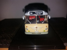 Macheta autobuz Bussing Senator 12D - 1964 - Atlas scara 1:72 foto
