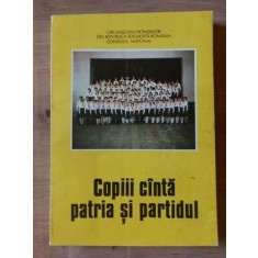 Copiii cinta patria si partidul
