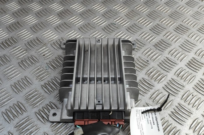 Amplificator de sunet NISSAN 370 Z Coupe Z34 2014 OEM: 28061-1ET0C | 31994365