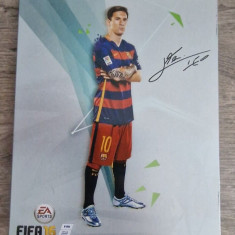 Fifa 16 ediție specială, carcasă metalică semnătură Messi pentru XBOX one