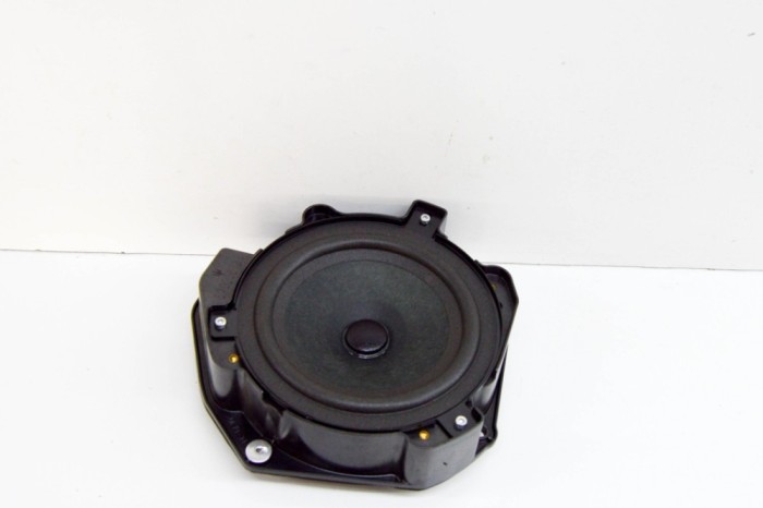 Difuzor ușă dreapta față MASERATI GHIBLI M157 2016 OEM: 670034708,670006728 17734240