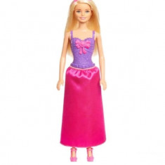 Papusa Barbie cu rochie, diadema si cizme