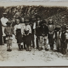 Copii de tarani romani, perioada interbelica// fotografie