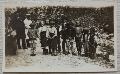 Copii de tarani romani, perioada interbelica// fotografie foto