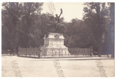 1456 - BUCURESTI Park, Mihai Viteazul statue - old PC, real Photo - unused 1917 foto