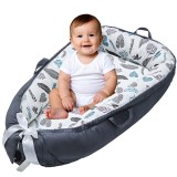 Cosulet Bebelusi pentru Dormit tip Baby Nest, Linomag&reg;, cu Doua Fete, 0-24 Luni, 90x55cm, Husa Bumbac, Confort &amp; Siguranta, Alb/Gri