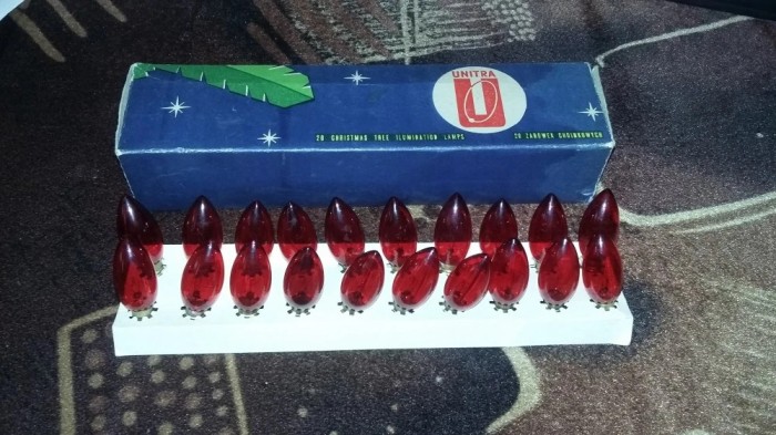 BECURI INSTALATIE POM DE IARNA , SUNT UNITRA , 20 DE BUCATI . ANII 70 .
