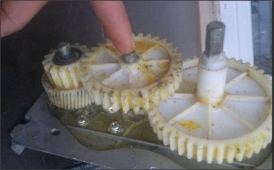 roata noua pe ax vechi - masini de tocat carne foto