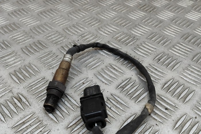 Sonda lambda VW TOUAREG 7P5 2011 OEM: 059906262,0281004174 | 23019951