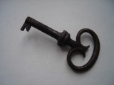 Cheita veche de la mobila din fier, Ornamentale